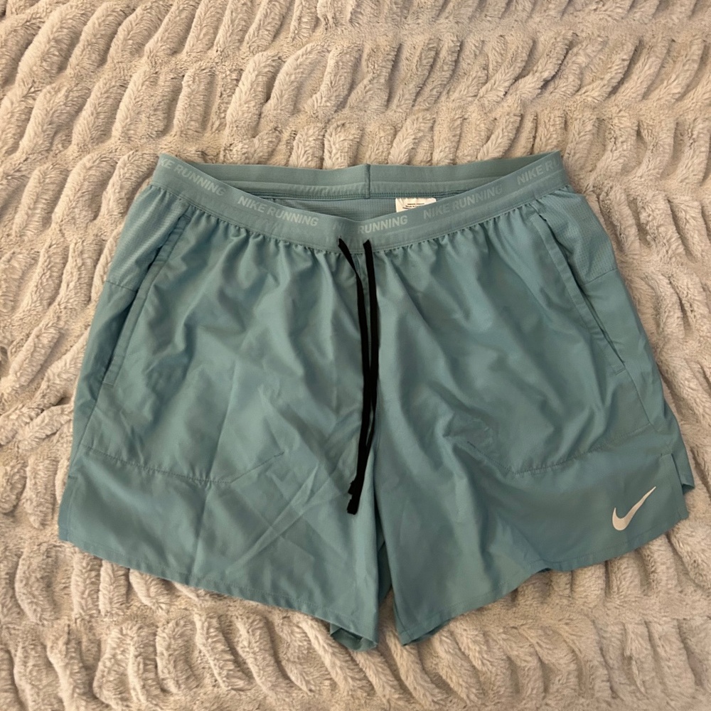 Nike Running - Men's L shorts